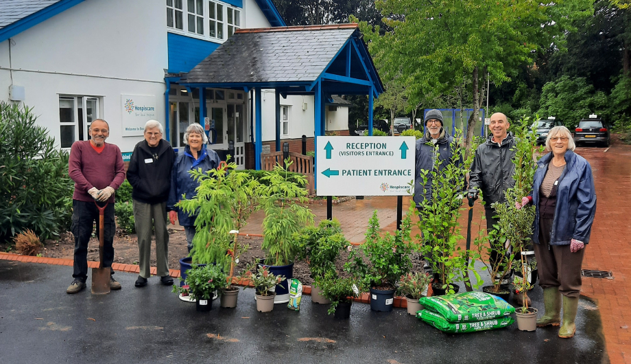 Hospiscare Heroes – From donated plants to record breaking open gardens!